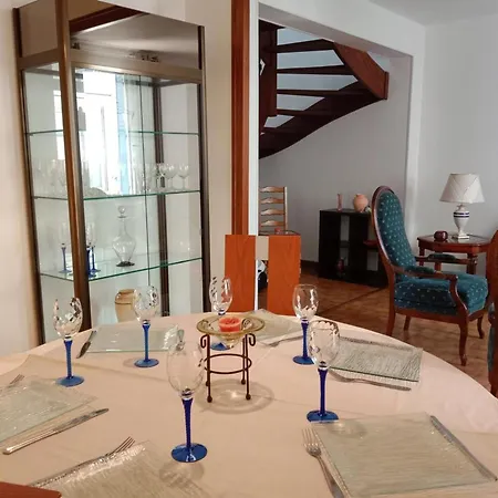 Дом отдыха Maison Renovee Proche Vichy : 3 Chambres, Cour Fermee, Inclus, Ideal Curistes Et Activites Naturelles - Fr-1-489-481 Бельрив-сюр-Алье